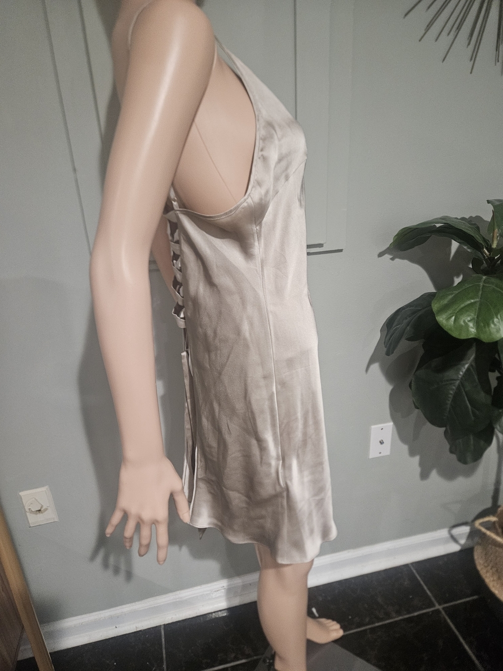 Silk Maison 100% Silk Mini Slip Dress Champagne Taupe Nwt Size Large — image 8 of 8